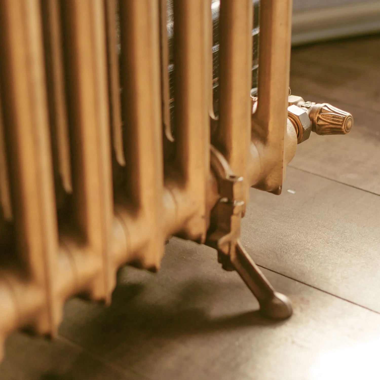 Alter Heizkörper: Wann ist es Zeit für einen Wechsel?