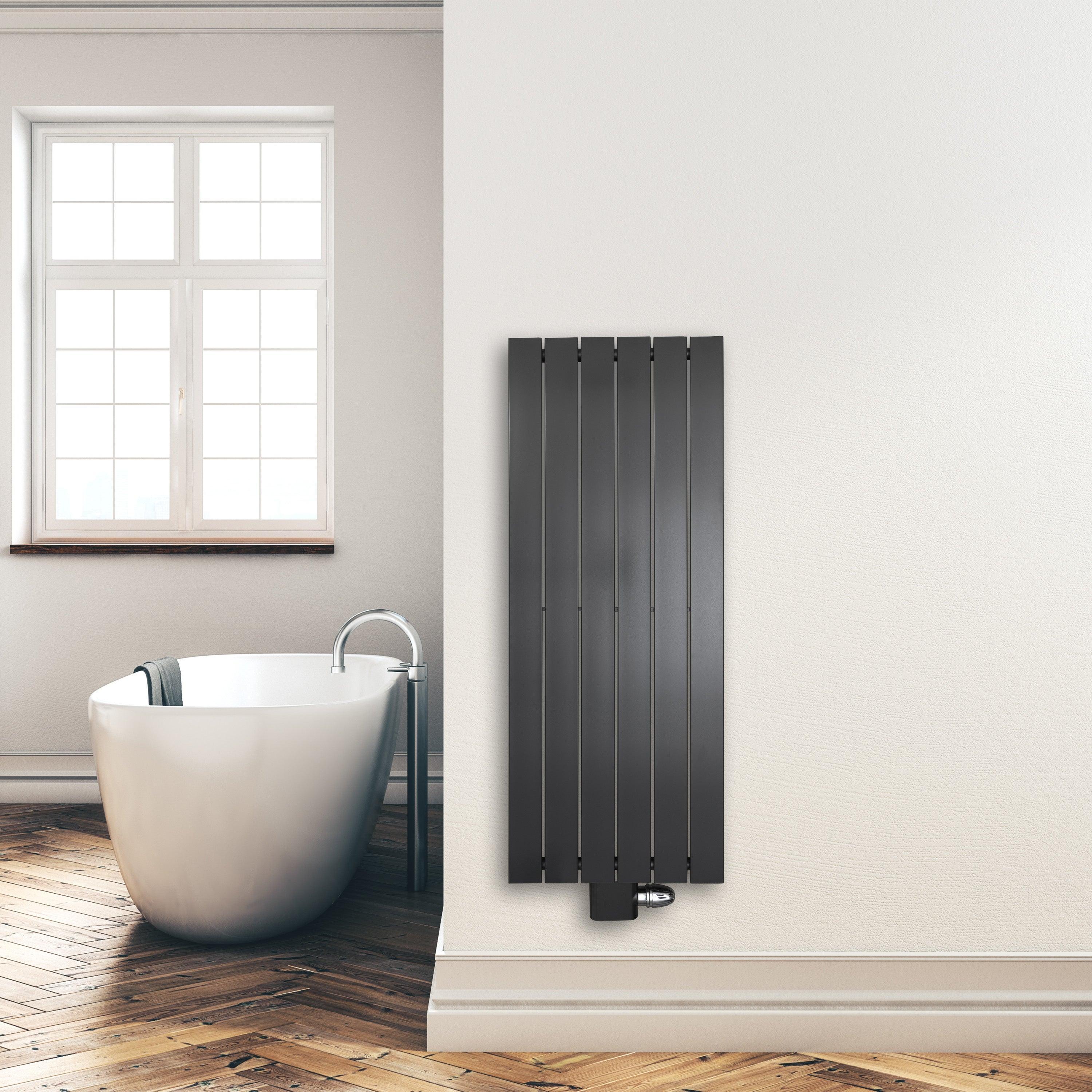 Design Paneelheizkörper 1200 x 450 mm vertikal anthrazit Heizkörper Badheizkörper flach Badezimmer Heizung Montagebeispiel - heizkoerper.shop