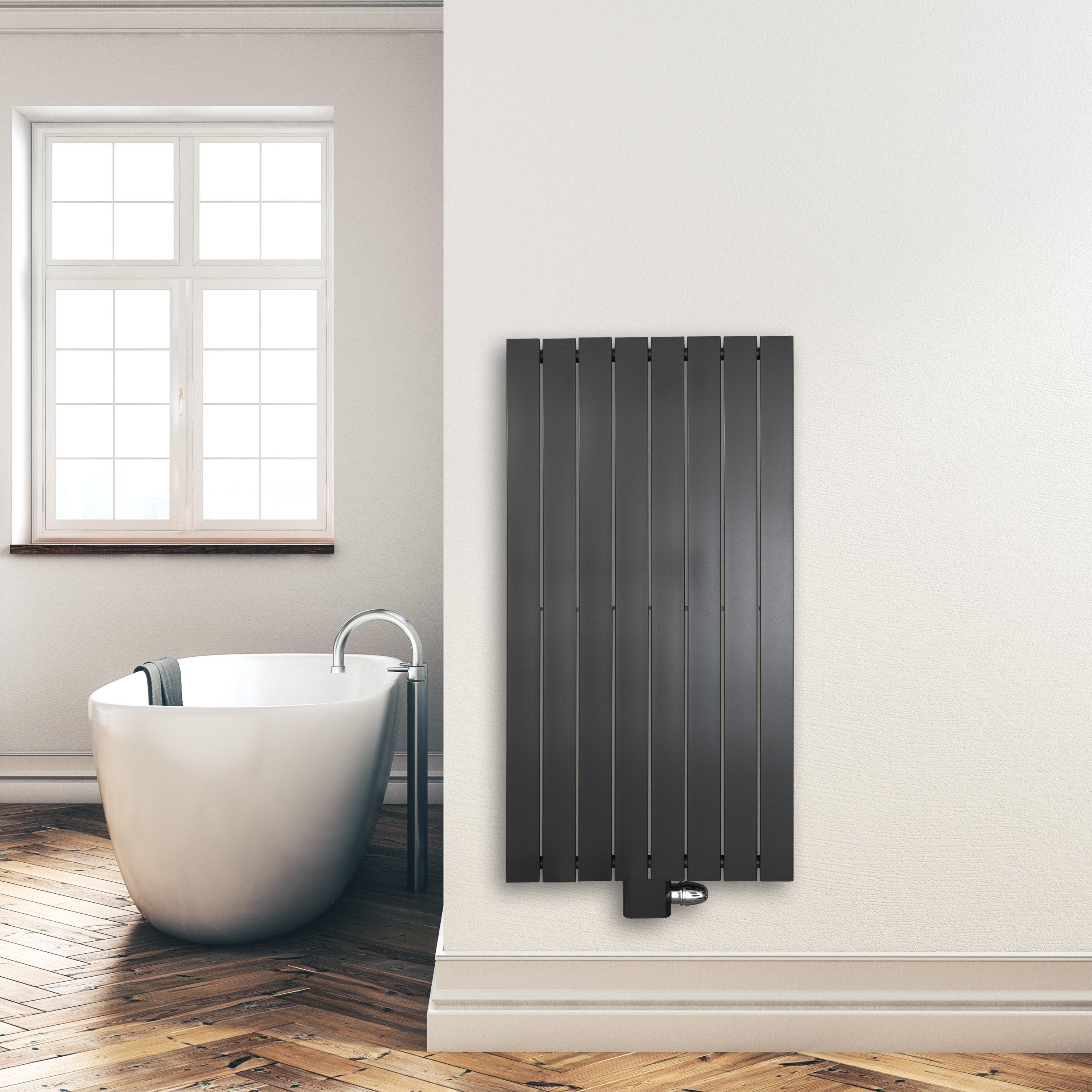 Design Paneelheizkörper 1200 x 602 mm vertikal anthrazit Heizkörper Badheizkörper flach Badezimmer Heizung Montagebeispiel - heizkoerper.shop