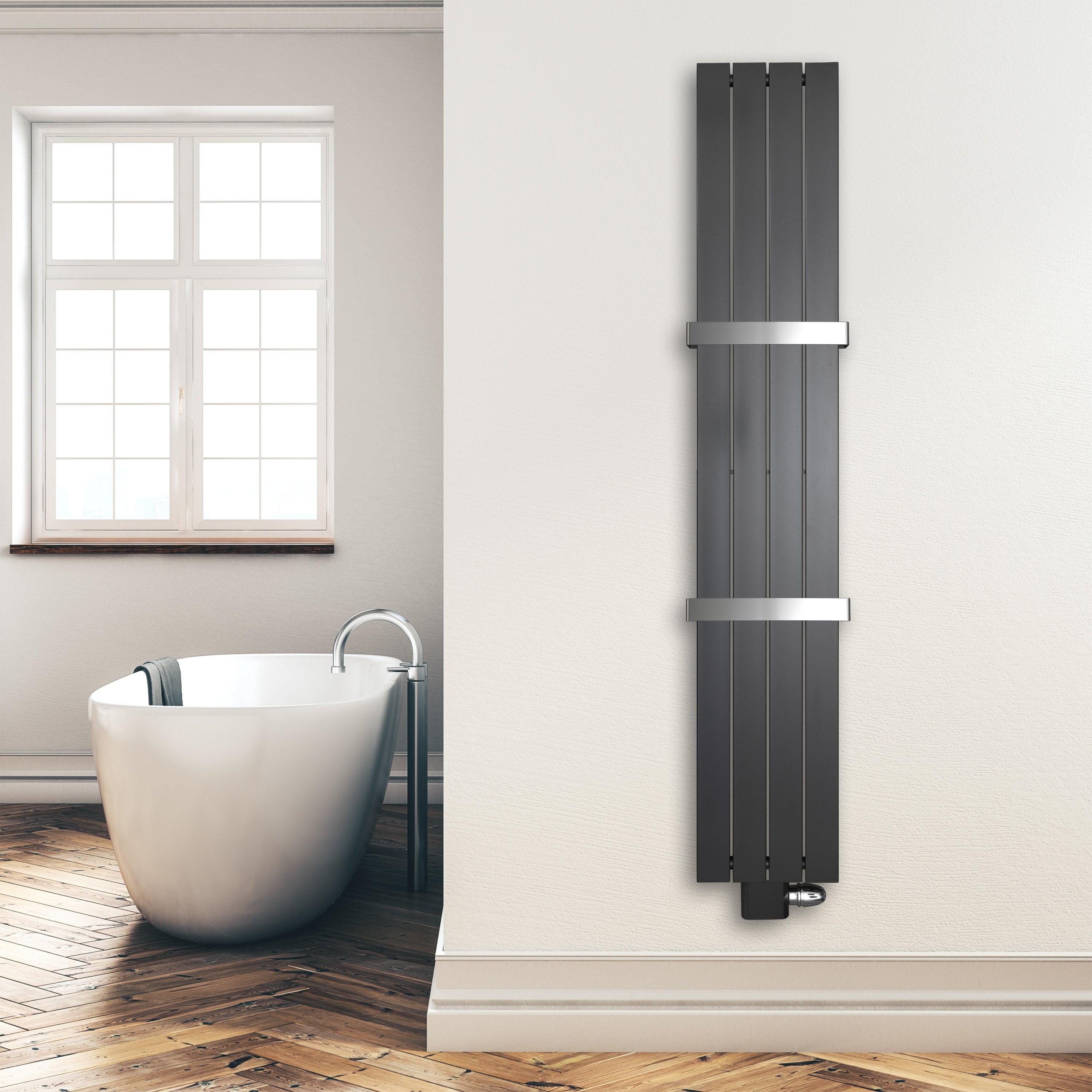 Design Paneelheizkörper 1800 x 298 vertikal mit 2 Handtuchstangen anthrazit Heizkörper Badheizkörper flach Montagebeispiel - heizkoerper.shop