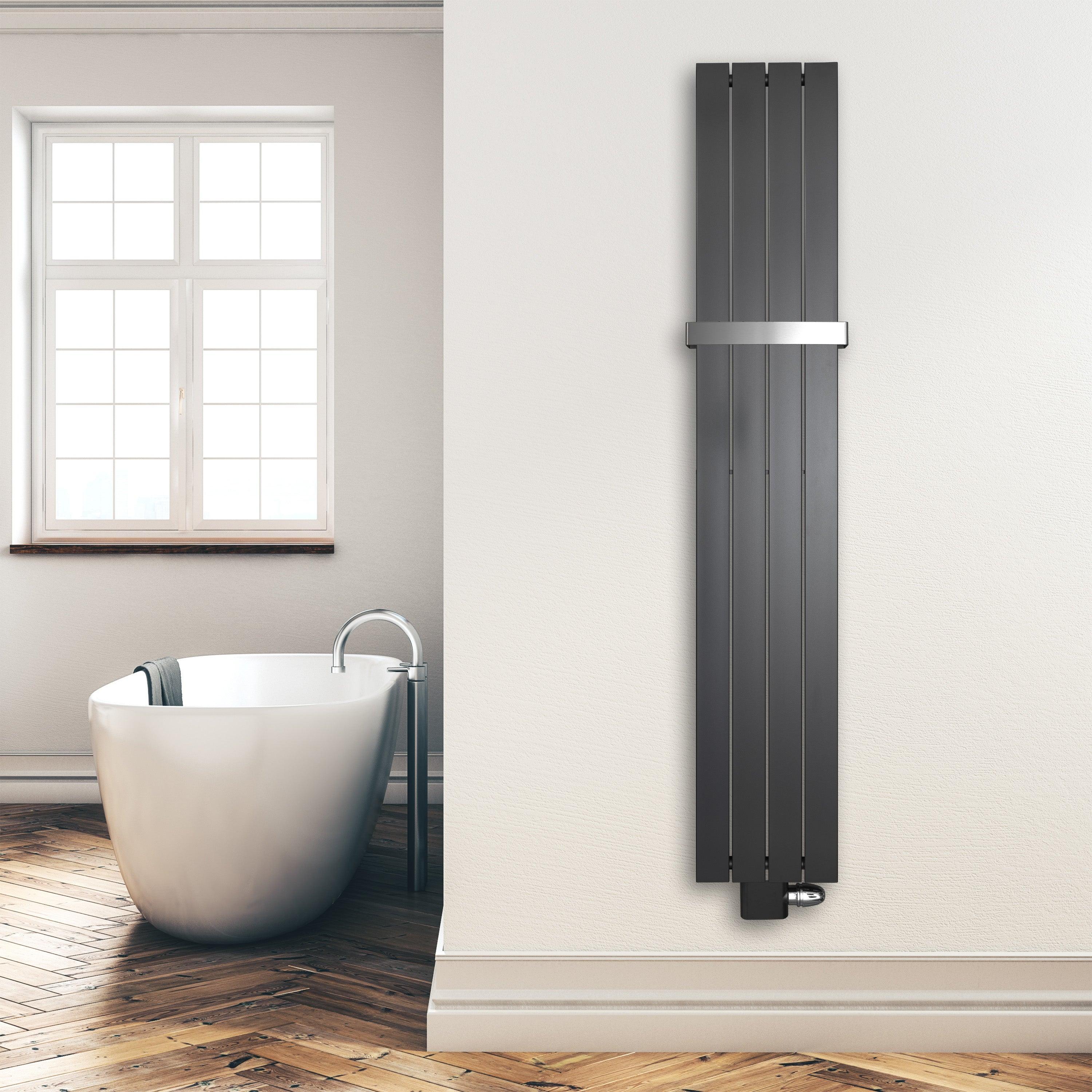 Design Paneelheizkörper 1800 x 298 vertikal mit Handtuchstange anthrazit Heizkörper Badheizkörper flach Montagebeispiel - heizkoerper.shop