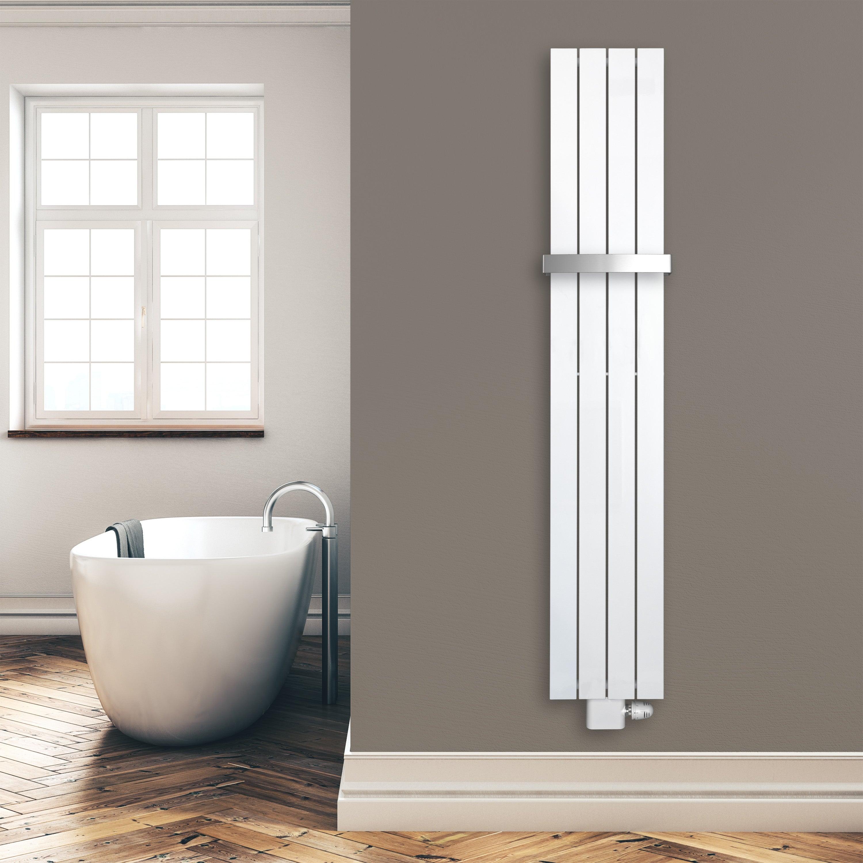 Flachheizkörper 1800 x 298 mm mit Mittelanschluss inklusive Handtuchstange weiß Heizkörper Badheizkörper flach Badezimmer Heizung Montagebeispiel - heizkoerper.shop