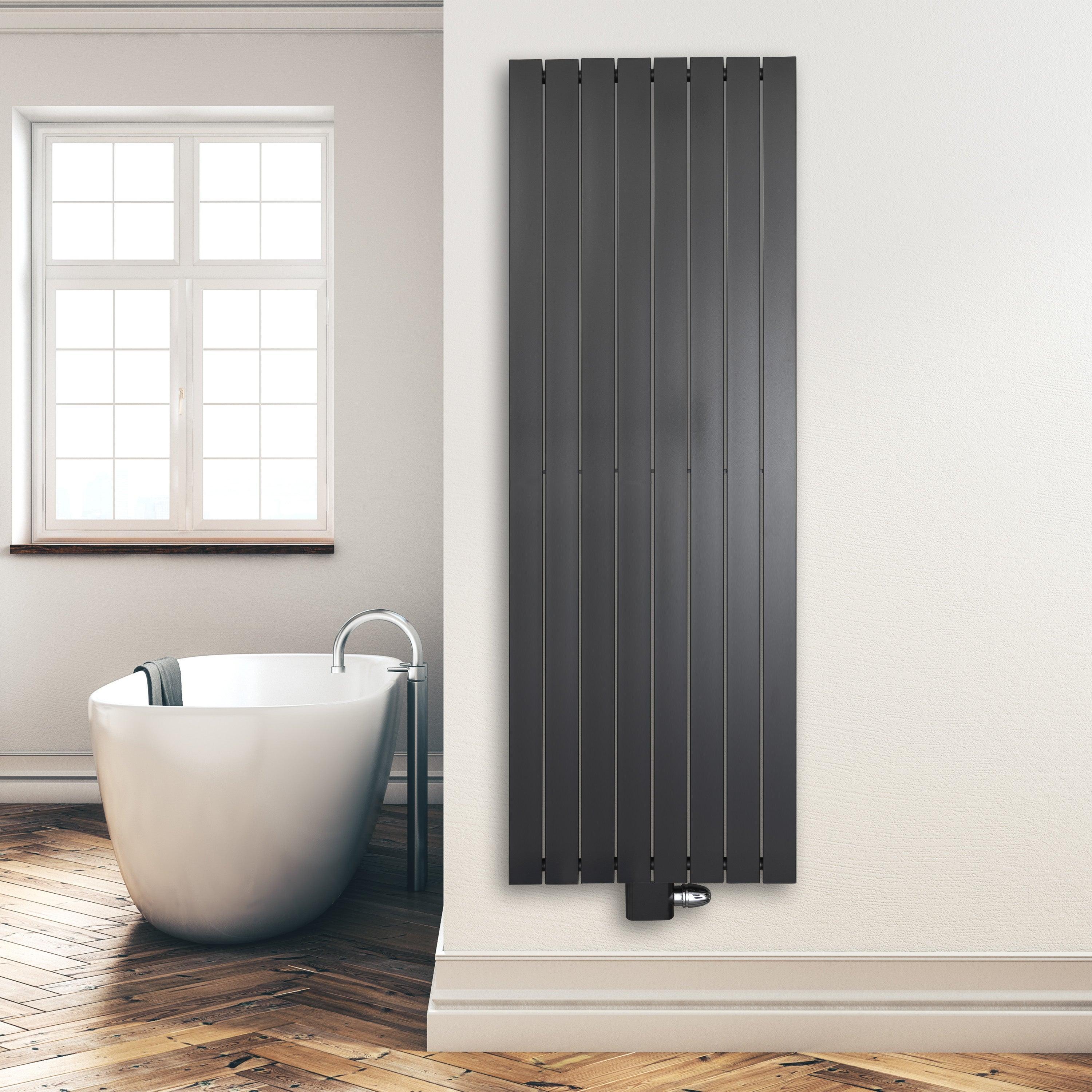 Design Paneelheizkörper 1800 x 602 mm vertikal anthrazit Heizkörper Badheizkörper flach Badezimmer Heizung Montagebeispiel - heizkoerper.shop