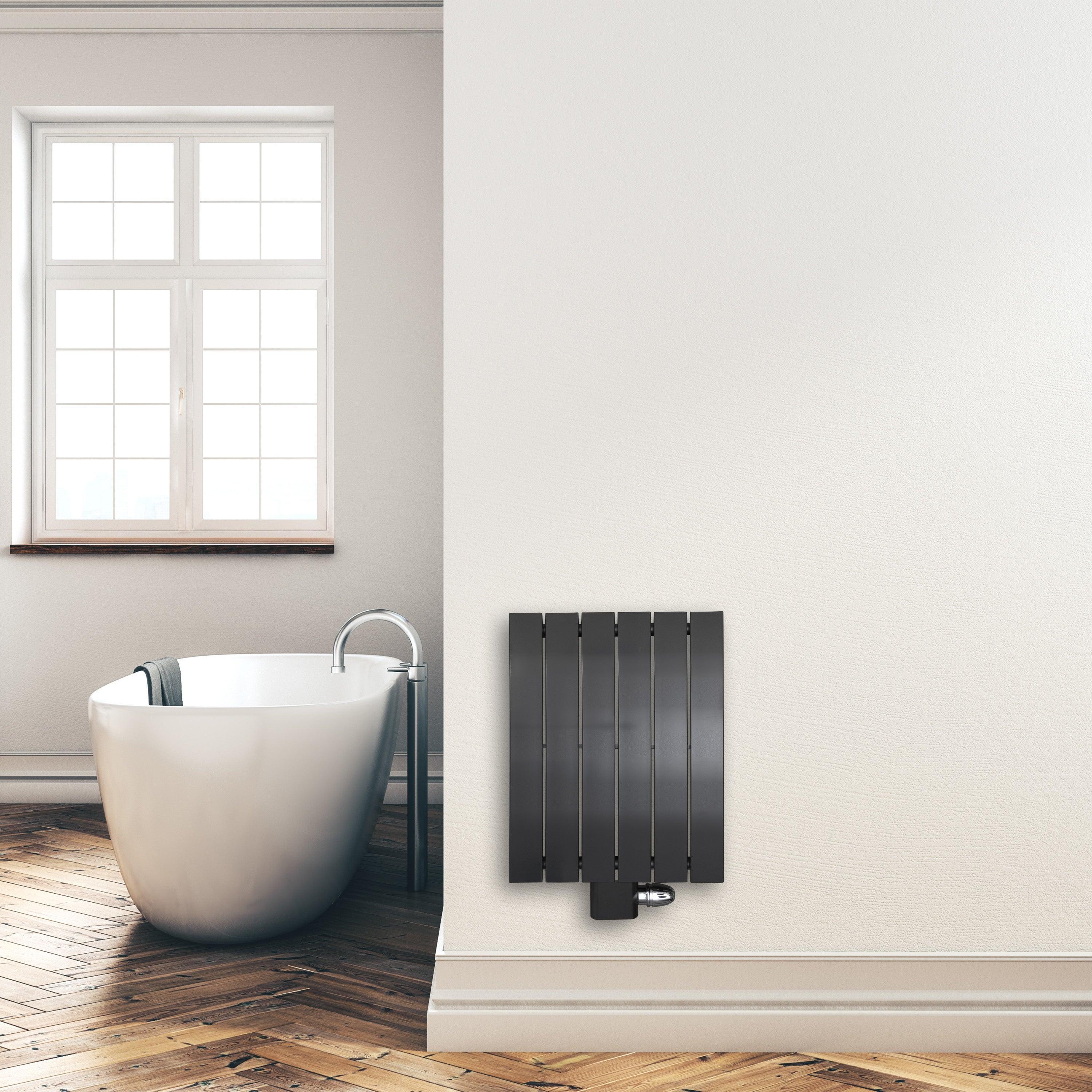 Design Paneelheizkörper 600 x 450 mm vertikal anthrazit Heizkörper Badheizkörper flach Badezimmer Heizung Montagebeispiel - heizkoerper.shop