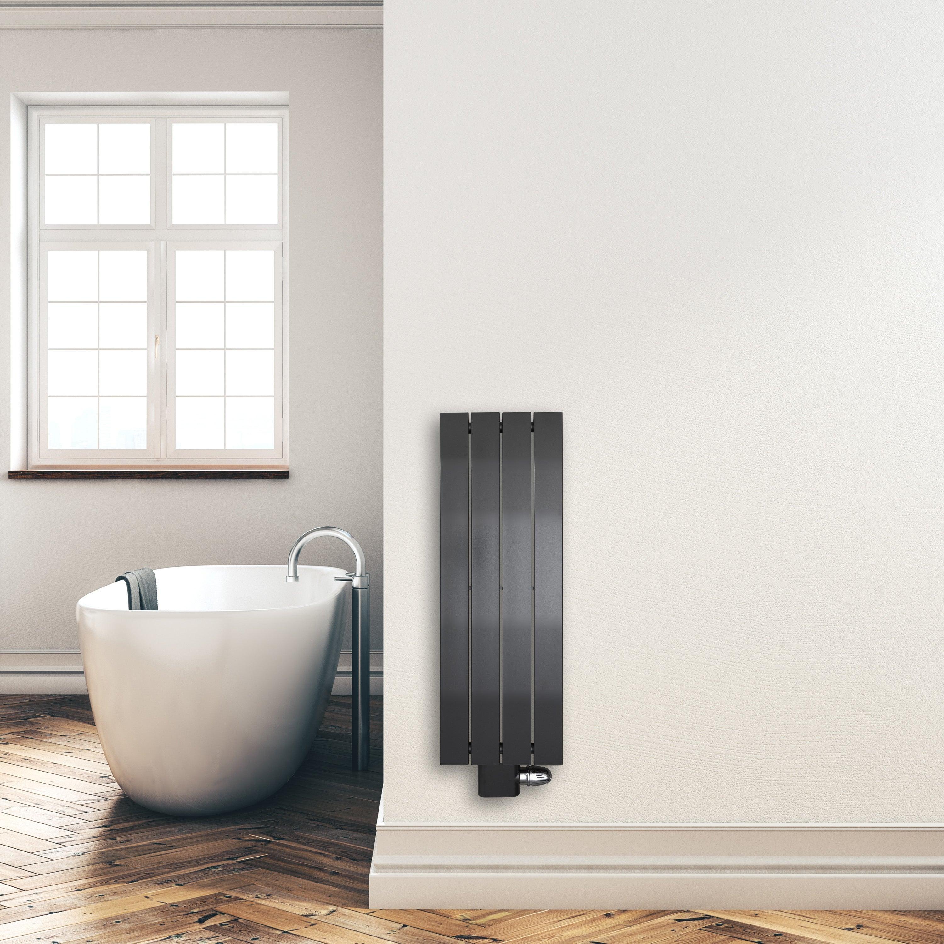 Design Paneelheizkörper 900 x 298 mm vertikal anthrazit Heizkörper Badheizkörper flach Badezimmer Heizung Montagebeispiel - heizkoerper.shop