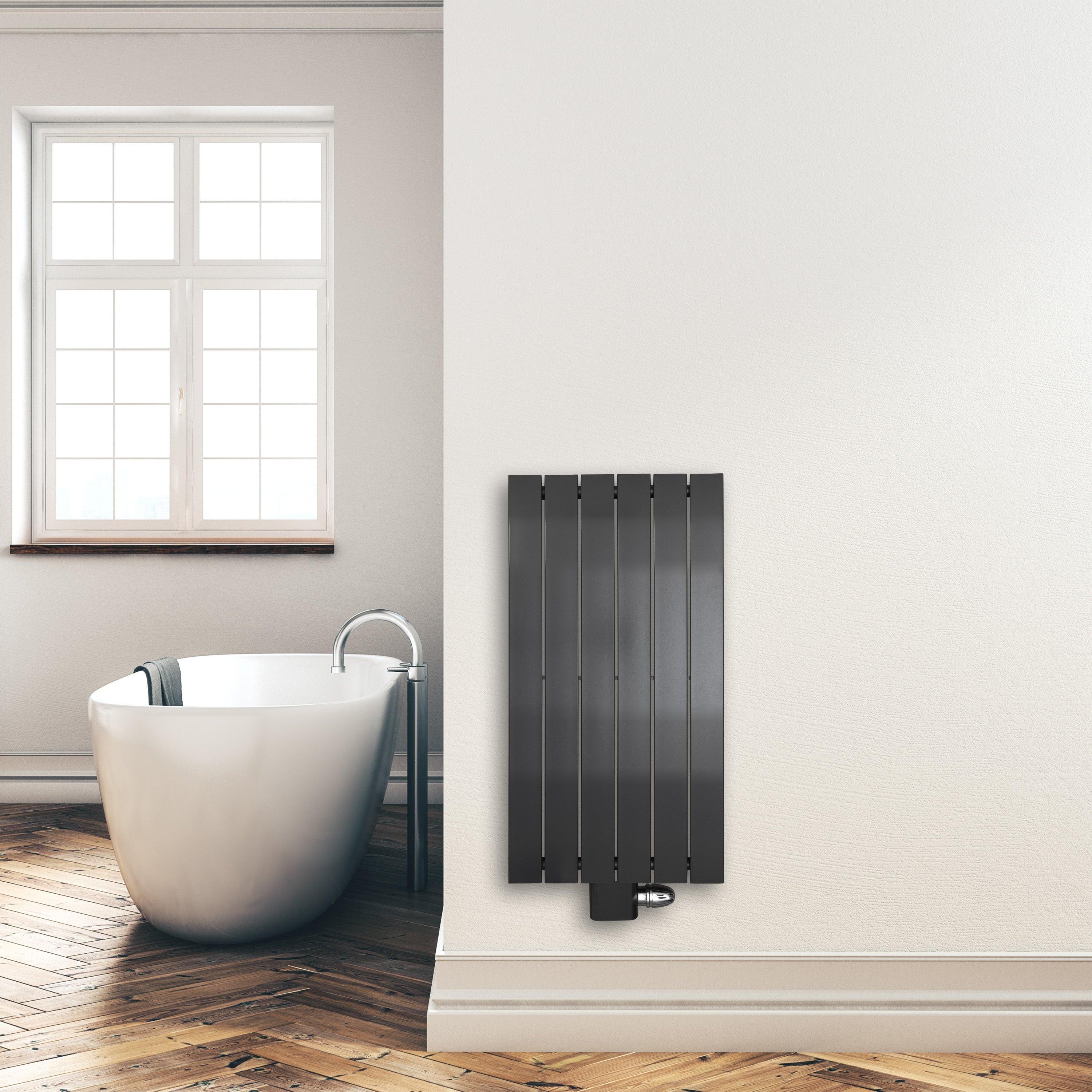 Design Paneelheizkörper 900 x 450 mm vertikal anthrazit Heizkörper Badheizkörper flach Badezimmer Heizung Montagebeispiel - heizkoerper.shop